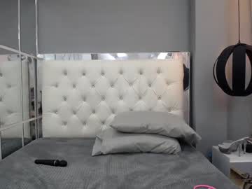 girl
        natalygolden69_ cam image #2042250