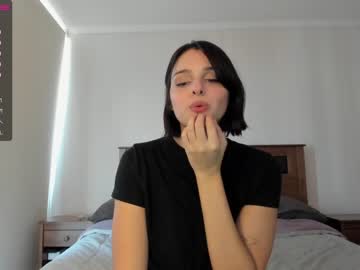 girl
        yourfreakygirl cam image #1513914