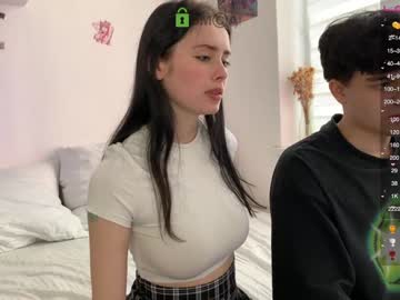 couple
        fkkmeplss cam image #1753920