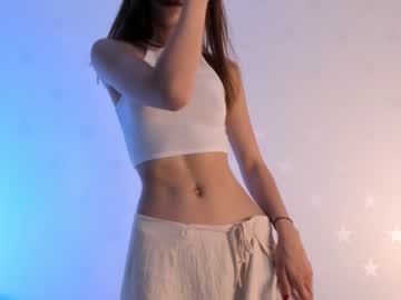 girl
        mariesare cam image #1933752