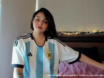 girl
        yourfreakygirl cam image #434759