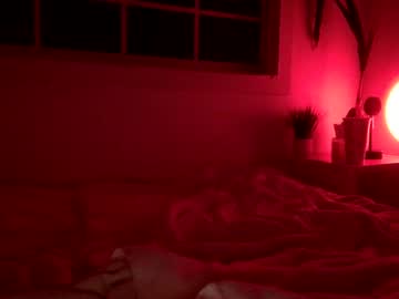 girl
        angelangelina444 cam image #5538339