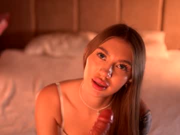 girl
        shygirl___ cam image #5113477