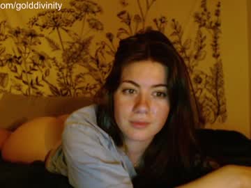 girl
        _modestmouse cam image #1465931
