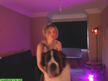 girl
        lucydelovely cam image #3378064