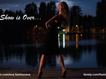 girl
        eva_fashionista cam image #366586
