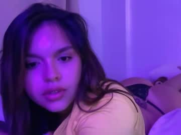 girl
        larabae cam image #6068107