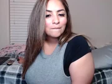 girl
        lopezbecky cam image #545582