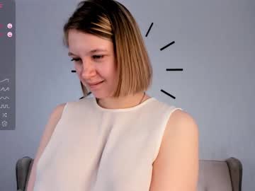 girl
        chelseagary cam image #3777344