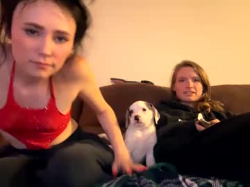 girl
        lenity_life cam image #5480986