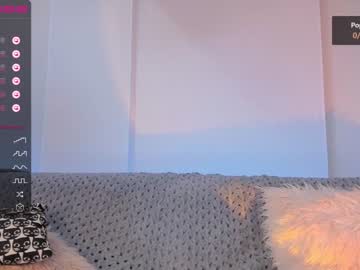 girl
        iminako cam image #1747911