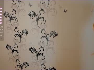 girl
        mila_milka_ cam image #2654256