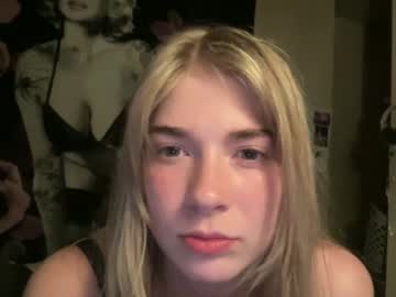 girl
        scxrletbae cam image #1416977