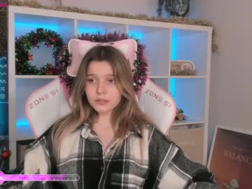 girl
        irenepeters cam image #3022861