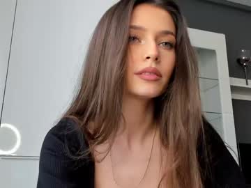 girl
        isia_slay cam image #367809