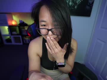girl
        naughtynerdygirl cam image #1947934