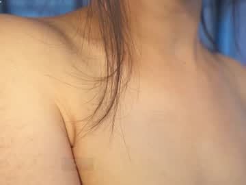 girl
        gigi_ulala cam image #3729357