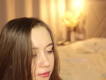 girl
        pretty_princess_elina cam image #6261810