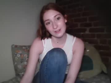 girl
        daddysdollhouse cam image #3101873