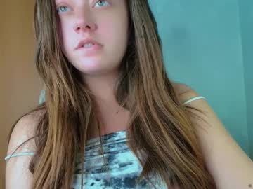 girl
        puff_witch cam image #5962609