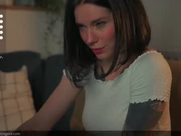 girl
        intoxicatingera cam image #3055484