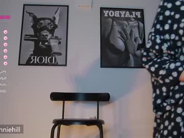 girl
        anniehillofficial_ cam image #2175476
