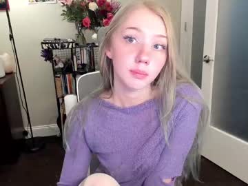 girl
        eve003300 cam image #4759610