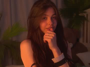 girl
        hannasthesia cam image #1960286