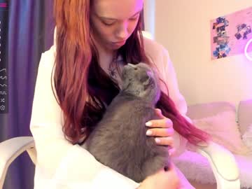 girl
        baby_suee cam image #1451482