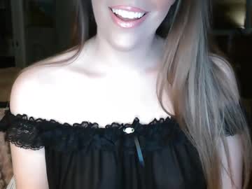 girl
        mommyofyourdreams cam image #5998217