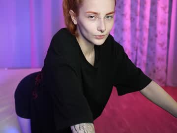 girl
        severs_enigma cam image #5413059