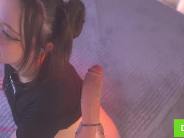 girl
        deepsouly cam image #6865047