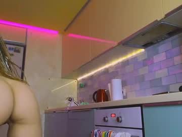 girl
        rasta_may cam image #4469956
