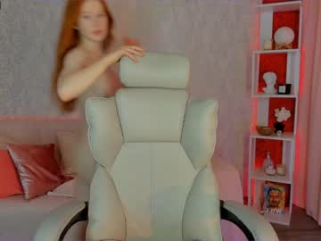 girl
        madeline_jackson cam image #1544832
