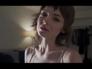 girl
        auddicted cam image #4712497