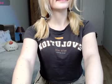girl
        illegaldream cam image #3006703