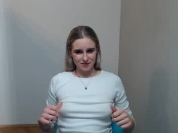 girl
        jessy_mar cam image #1288533