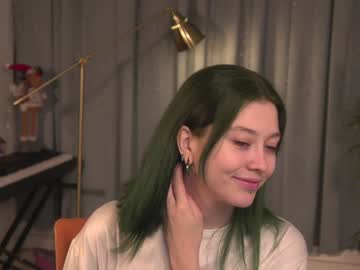 girl
        kina_ka cam image #5803854