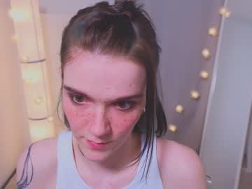 girl
        kaworuna cam image #1959156