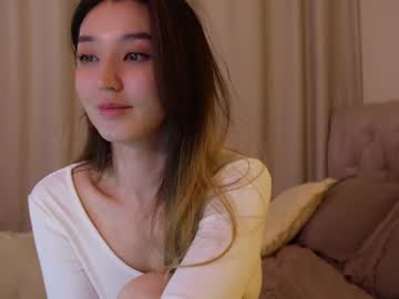 girl
        sarasuo cam image #5361261