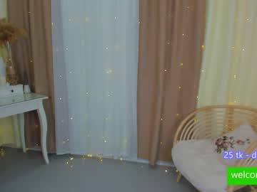girl
        betty_blush cam image #4138605