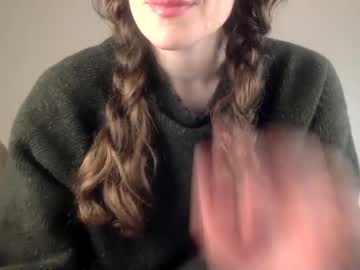 girl
        copperpearl cam image #4153388