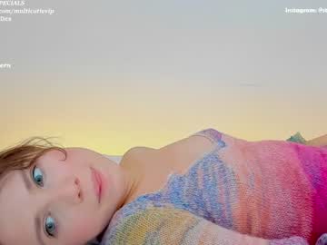 girl
        stellawells cam image #286043